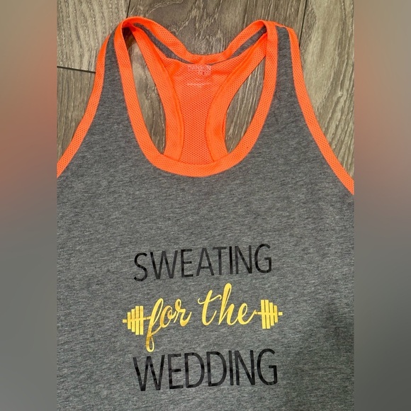 👚 DASKIN NOW Semi-Fitted Racerback Tank - Gray and Orange, Size M 🌸 - Picture 4 of 9